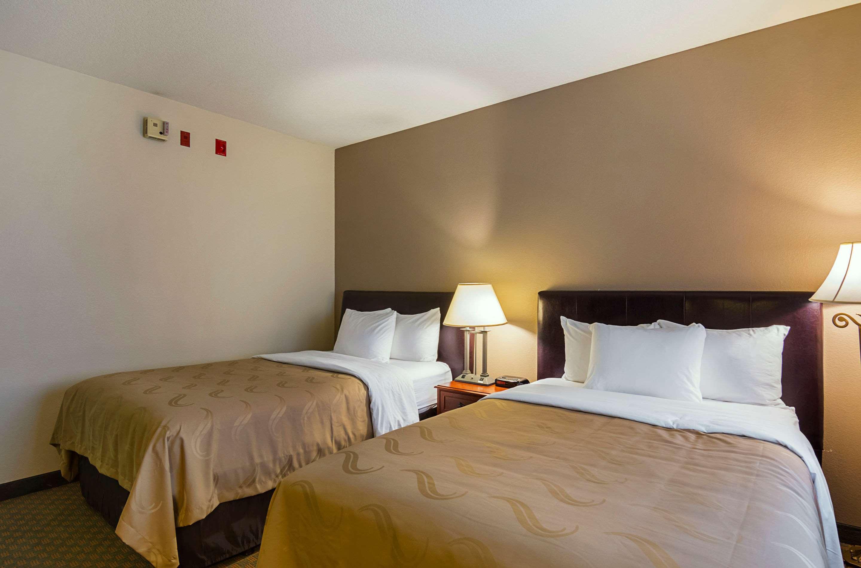 Quality Inn Fresno Yosemite Airport Kültér fotó